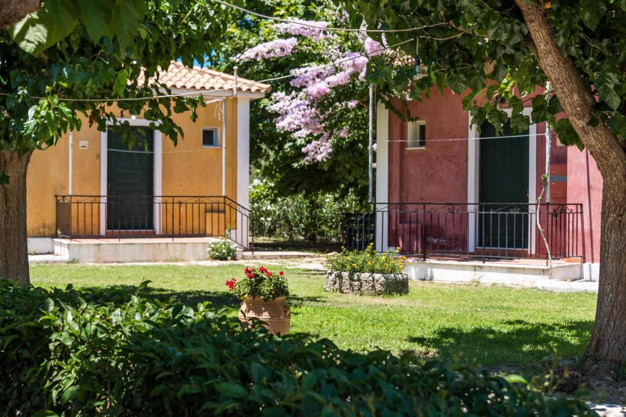 Nemorosa Holiday Houses Méson Yerakaríon Exterior foto