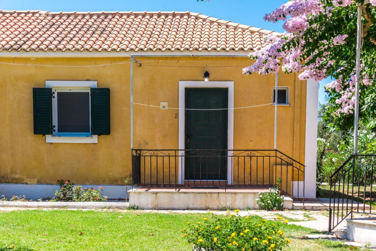 Nemorosa Holiday Houses Méson Yerakaríon Exterior foto