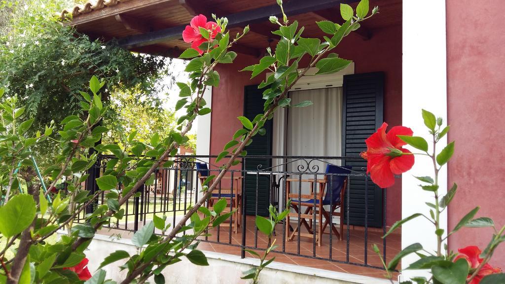 Nemorosa Holiday Houses Méson Yerakaríon Exterior foto